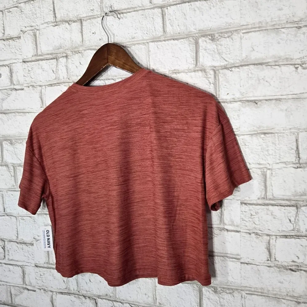 NWT Old Navy Active peace sign tee